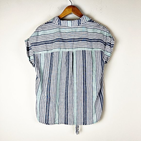 2/$20 Sancutary Striped Button Down Small - Picture 3 of 4